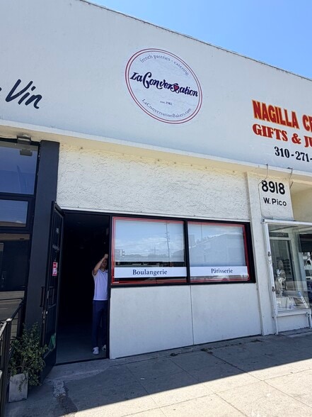 More Photos Of 8912-8918 W Pico Blvd, Los Angeles Storefront For Lease