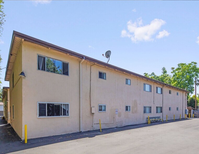 More Photos Of 729-733 W Foothill Blvd, Monrovia Apartments For Sale