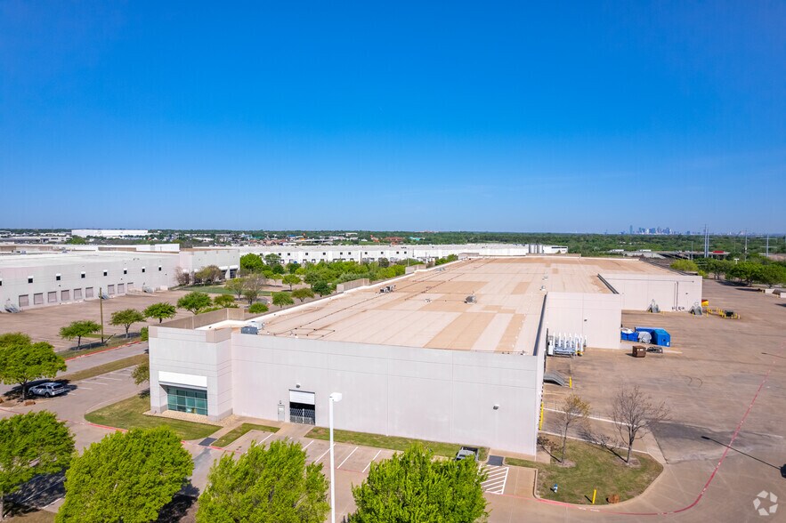 More Photos Of 4900 Langdon Rd, Dallas Warehouse For Lease