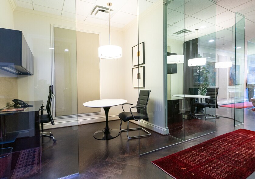 More Photos Of 112 Kercheval Ave, Grosse Pointe Farms Office Residential For Lease