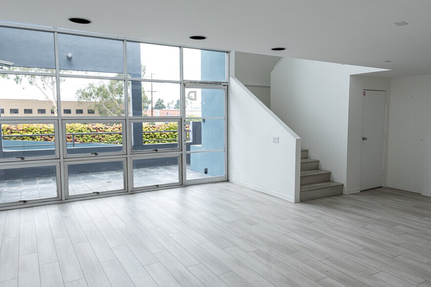 More Photos Of 1750 14th St, Santa Monica Loft Creative Space For Lease