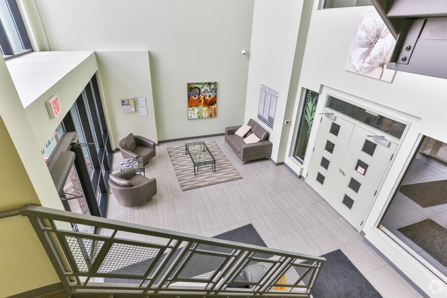 More Photos Of 11420 27th St SE, Calgary Medical For Lease