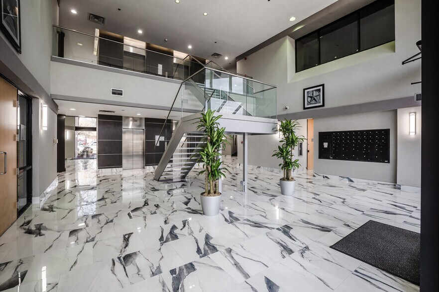 More Photos Of 2201 N Collins St, Arlington Office For Lease