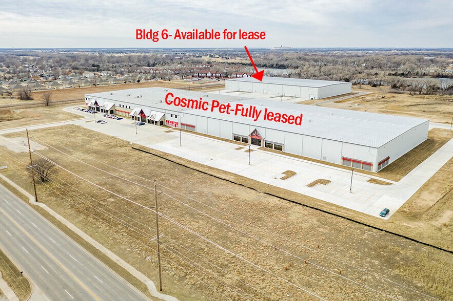 More Photos Of 1315 W MacArthur Rd, Wichita Warehouse For Lease
