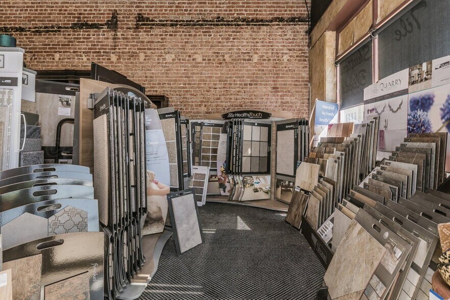 More Photos Of 322 Denrock Ave, Dalhart General Retail For Sale
