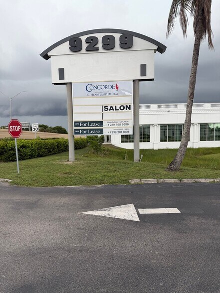 More Photos Of 9299 College Pky, Fort Myers Storefront Retail Office For Lease