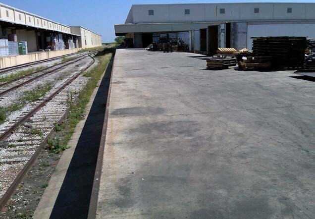 More Photos Of 13704 N Unitec Dr, Laredo Warehouse For Lease
