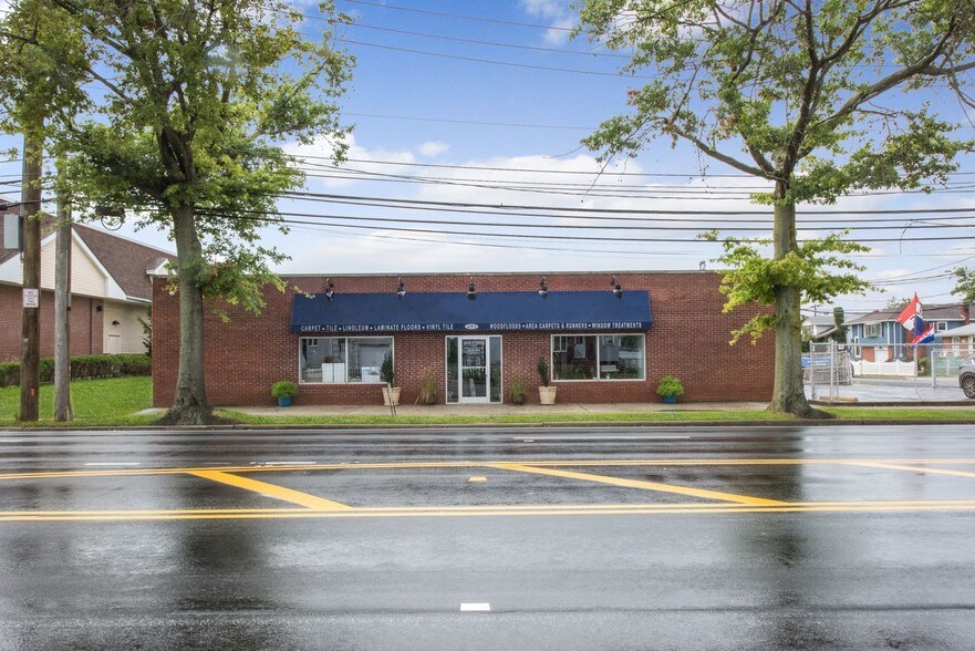 493 Atlantic Ave, Oceanside, NY 11572 - Warehouse For Sale | Cityfeet.com
