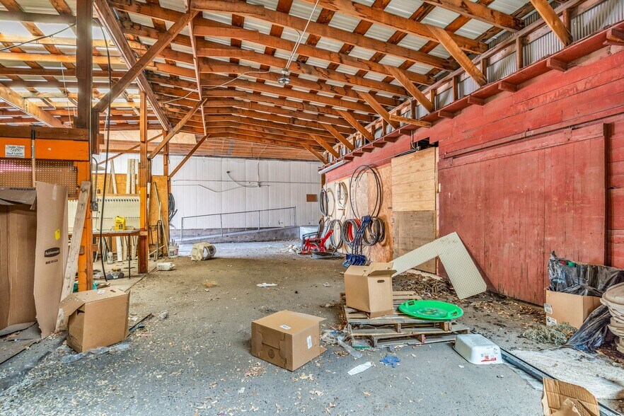 More Photos Of 1630 E Main St, Canon City General Retail For Sale