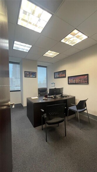 More Photos Of 1200 Brickell Ave, Miami Office For Sale