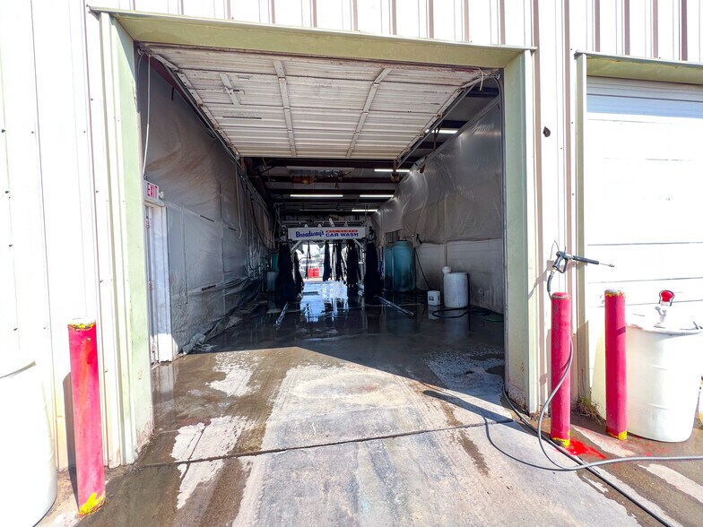 More Photos Of 3205 W Wall St, Midland Auto Dealership For Sale