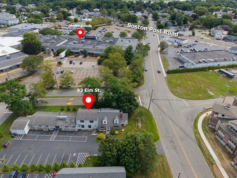 More Photos Of 93 Elm St, Old Saybrook Restaurant For Lease