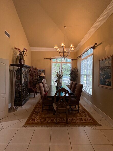 More Photos Of 6529 Asher Rd, Alvarado Specialty For Sale