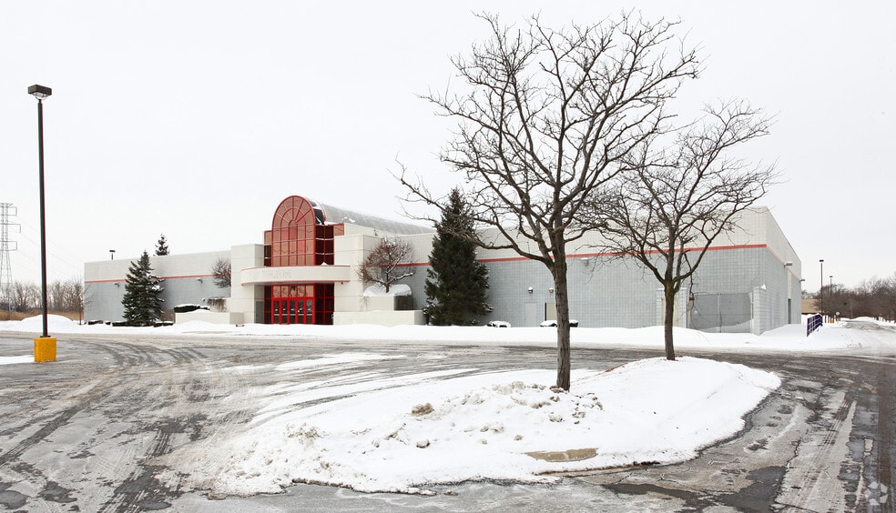 More Photos Of 22265 Eureka Rd, Taylor Movie Theatre For Sale