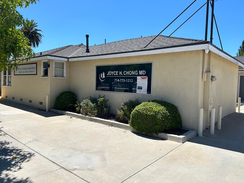 More Photos Of 125 N Euclid Ave, Fullerton Medical For Lease