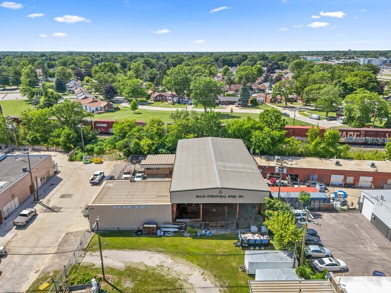 More Photos Of 16136 White Ave, Allen Park Warehouse For Sale