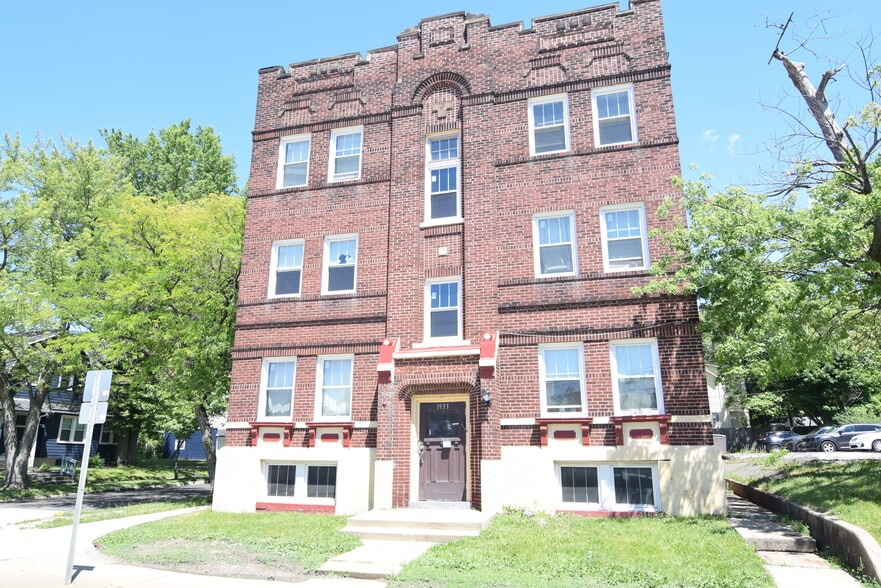More Photos Of 1933 Lee Rd, Cleveland Apartments For Sale