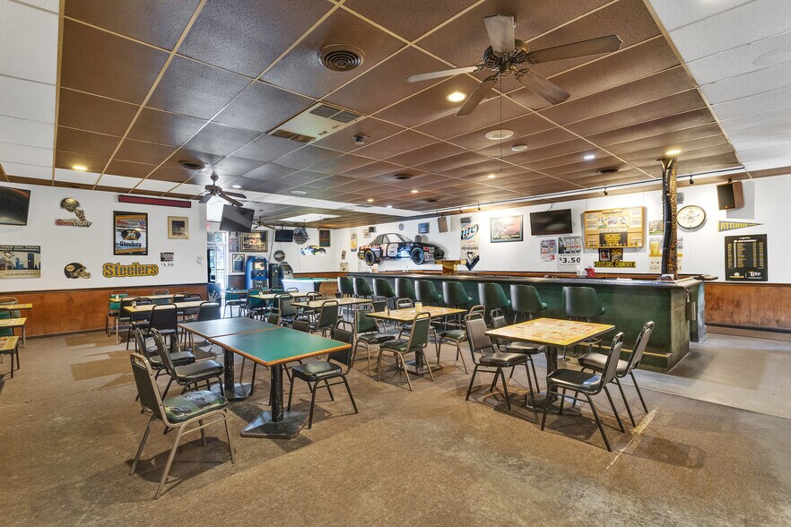 More Photos Of 110 E Pennsylvania Ave, New Stanton General Retail For Sale