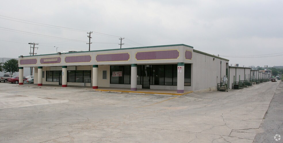 More Photos Of 8318 Jones Maltsberger Rd, San Antonio Storefront For Lease