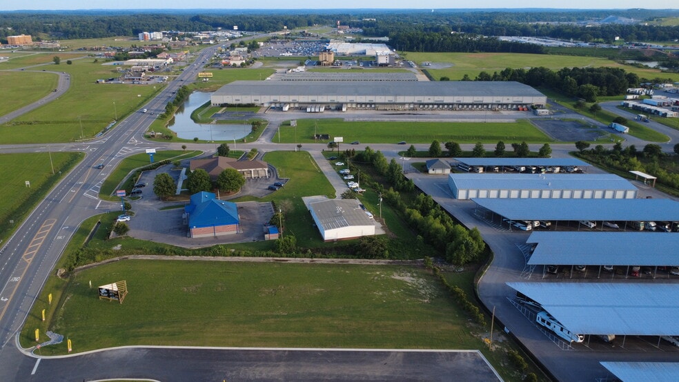 More Photos Of 4640 U.S. 31 Hwy, Calera Land For Sale