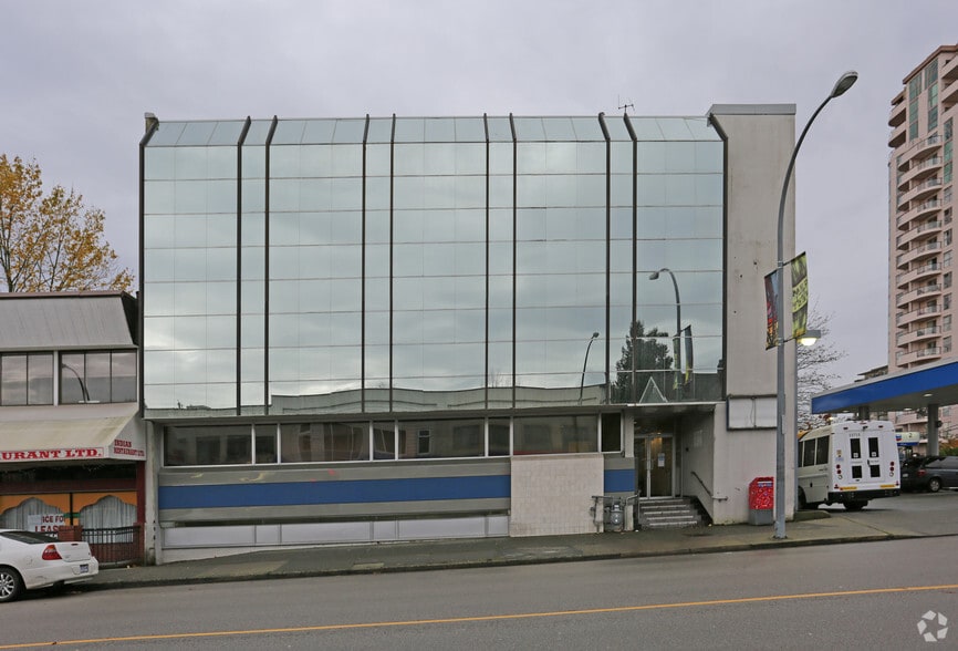 More Photos Of 422 6th St, New Westminster Loft Creative Space For Sale