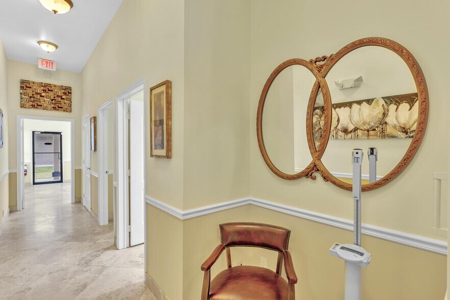 More Photos Of 5341 W Atlantic Ave, Delray Beach Medical For Sale