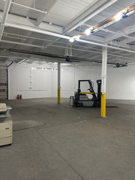 More Photos Of 20 Cornelia St, Buffalo Warehouse For Lease