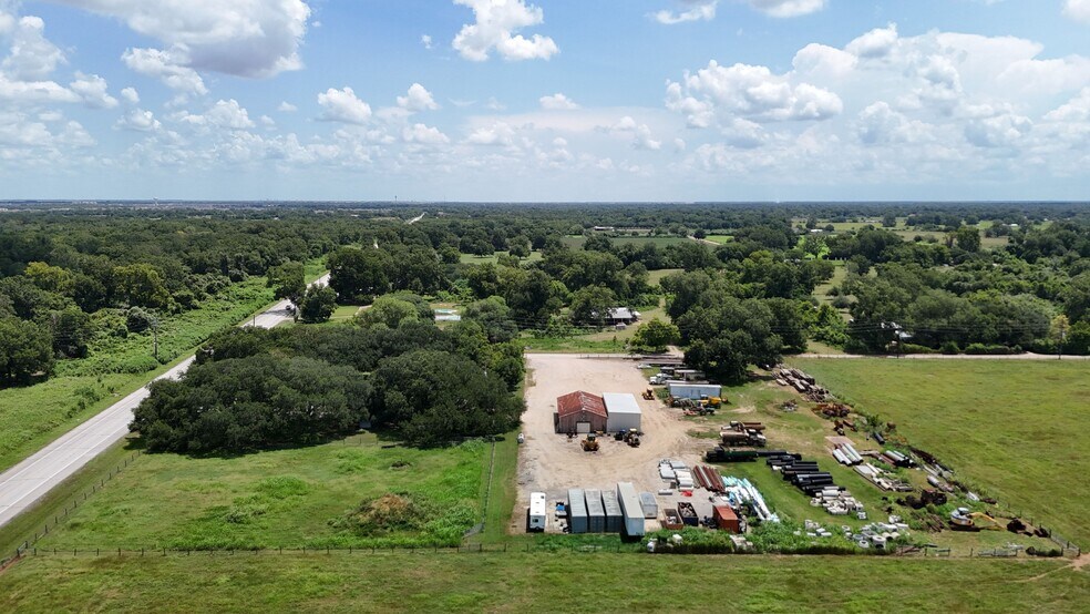 More Photos Of 34507 FM 1093, Simonton Land For Lease