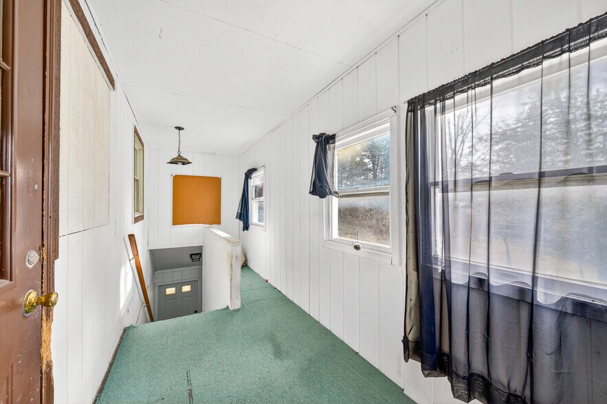 More Photos Of 1980 US-209, Brodheadsville Office Residential For Sale