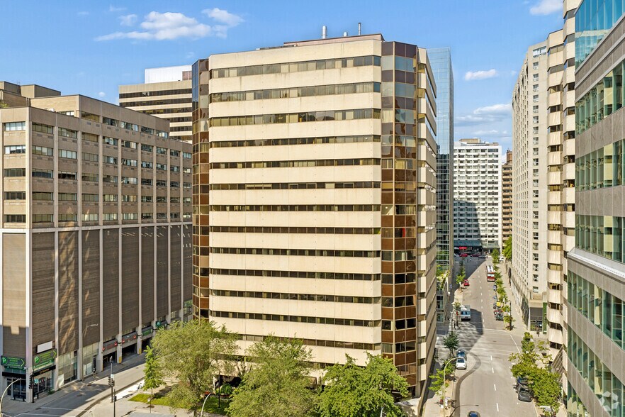 More Photos Of 505 De Maisonneuve Boul O, Montréal Office For Lease