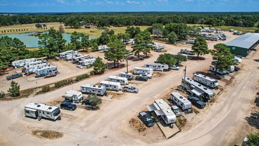 More Photos Of 120 County Road 42000, Paris Trailer Camper Park For Sale