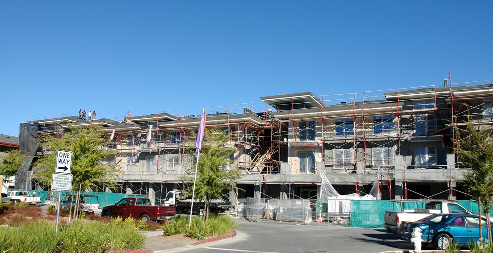 More Photos Of 965 Doubles Dr, Santa Rosa Apartments For Lease