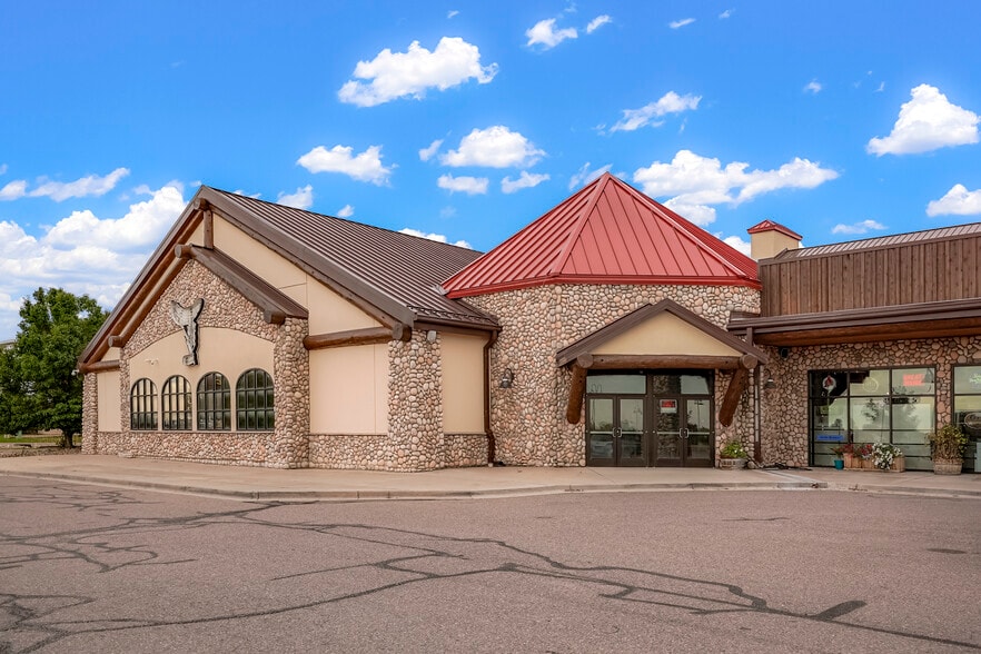 More Photos Of 5869 S Alkire St, Littleton Freestanding For Lease