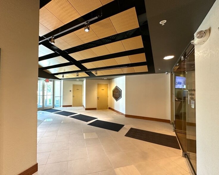 More Photos Of 5000 Springfield St, Dayton Loft Creative Space For Sale