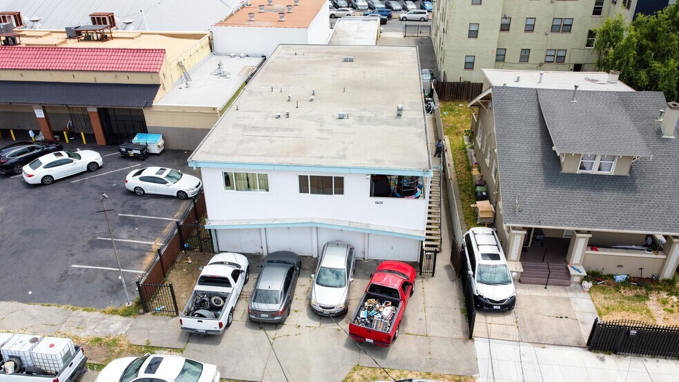 More Photos Of 2426 57th Ave, Oakland Apartments For Sale