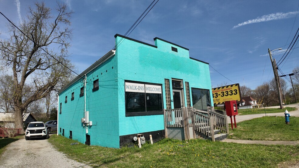 Primary Photo Of 505 E Dixie Ave, Elizabethtown Office Residential For Sale