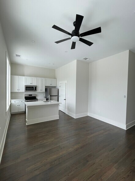 More Photos Of 811-817 Forsyth St, Macon-Bibb Storefront Retail Residential For Sale