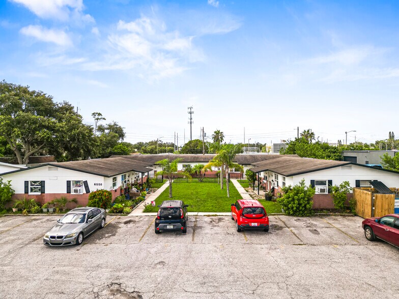 Primary Photo Of 6550 41st Ave N, Saint Petersburg Multifamily For Sale