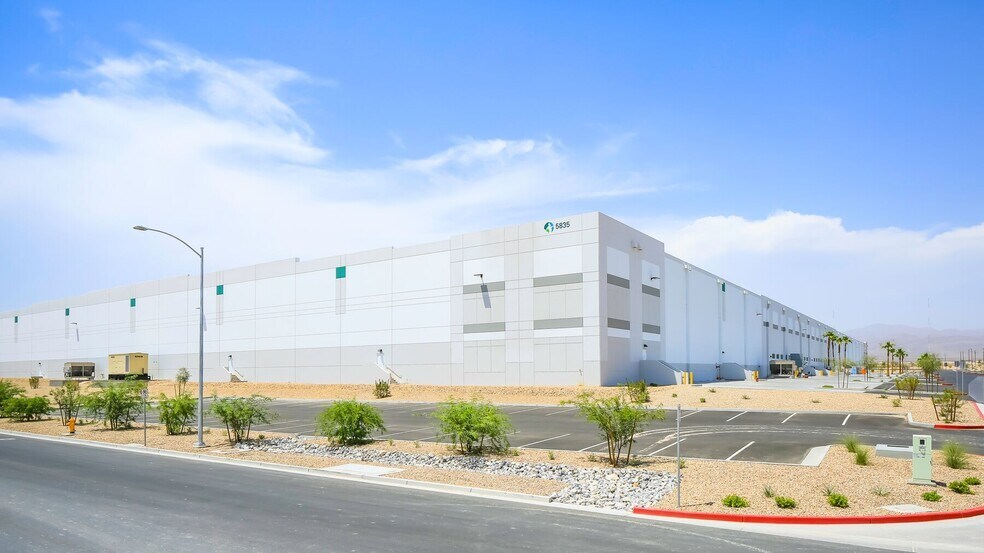 More Photos Of 5835 E Ann Rd, Las Vegas Unknown For Lease