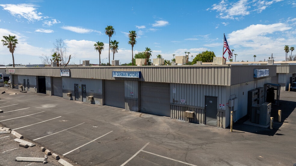 More Photos Of 1121 S Wilbur St, Mesa Warehouse For Lease