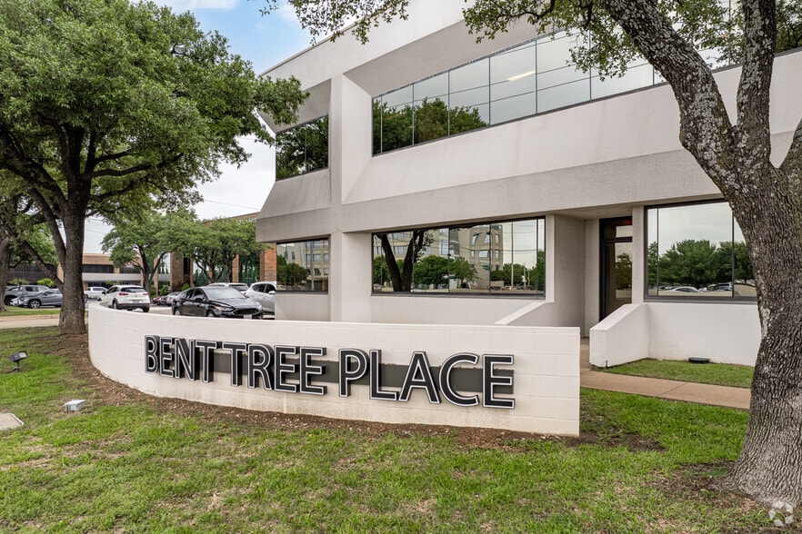 More Photos Of 17110 N Dallas Pky, Dallas Office For Lease