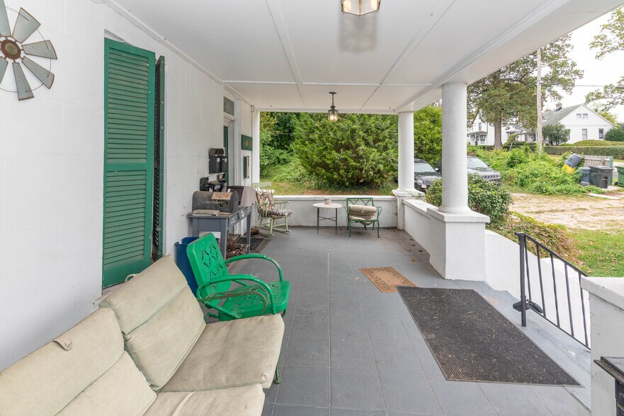 More Photos Of 6408 Brook Ave, Baltimore Apartments For Sale