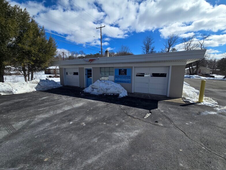 More Photos Of 37 Mill Creek, East Stroudsburg Office For Sale