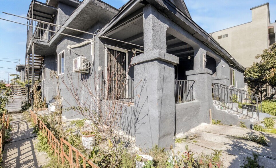 More Photos Of 275 S Union Ave, Los Angeles Apartments For Sale