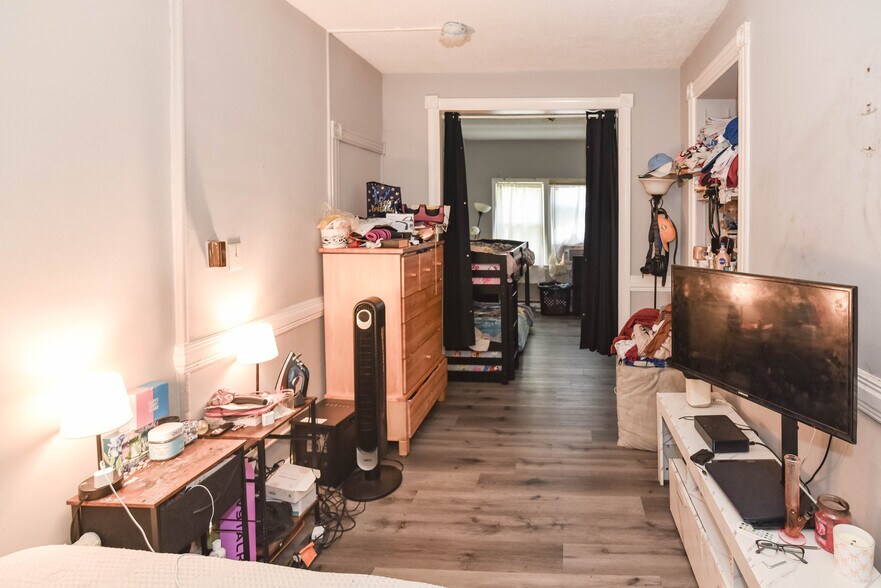 More Photos Of 128 S Philadelphia Blvd, Aberdeen Apartments For Sale