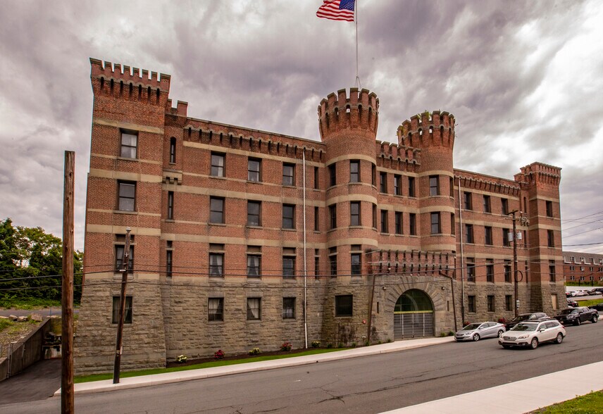 More Photos Of 900 Adams Ave, Scranton Specialty For Lease