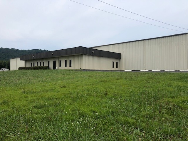 More Photos Of 238 Industrial Park Dr, Soddy-Daisy Unknown For Lease
