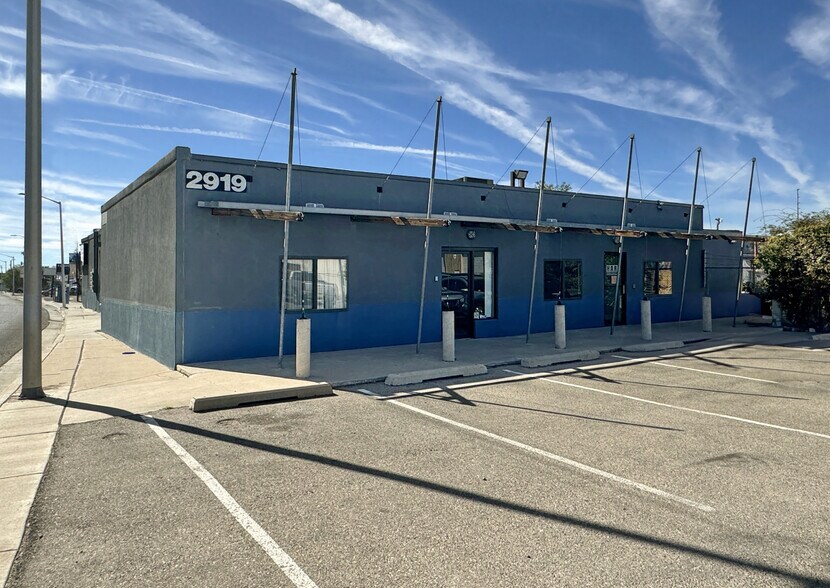 Primary Photo Of 2919 2nd St NW, Albuquerque Warehouse For Lease