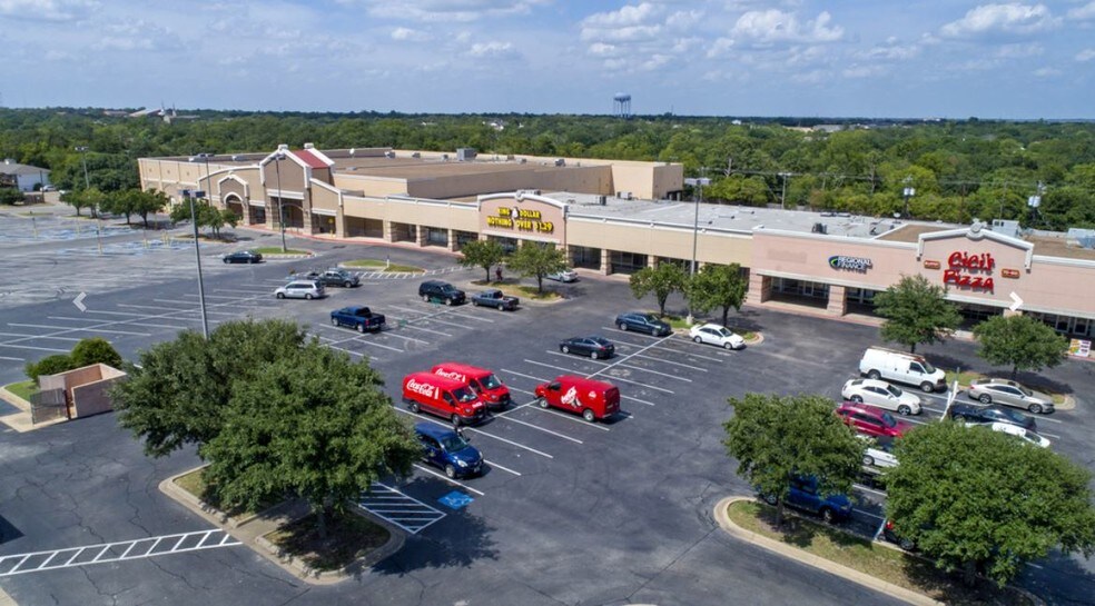 More Photos Of 1901-2027 S Texas Ave, Bryan Unknown For Lease