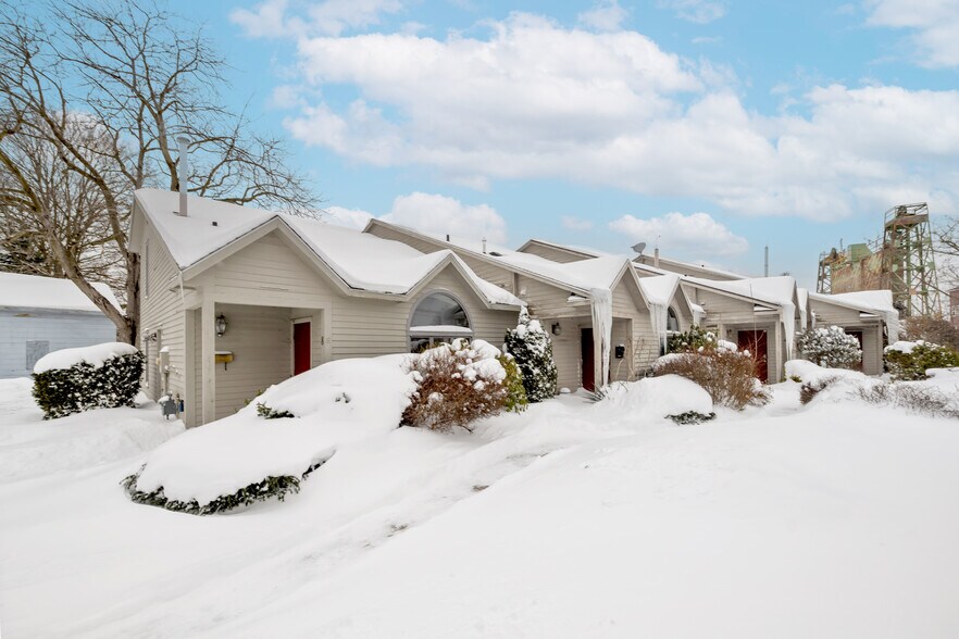 More Photos Of 8 Canton St, Baldwinsville Loft Creative Space For Sale